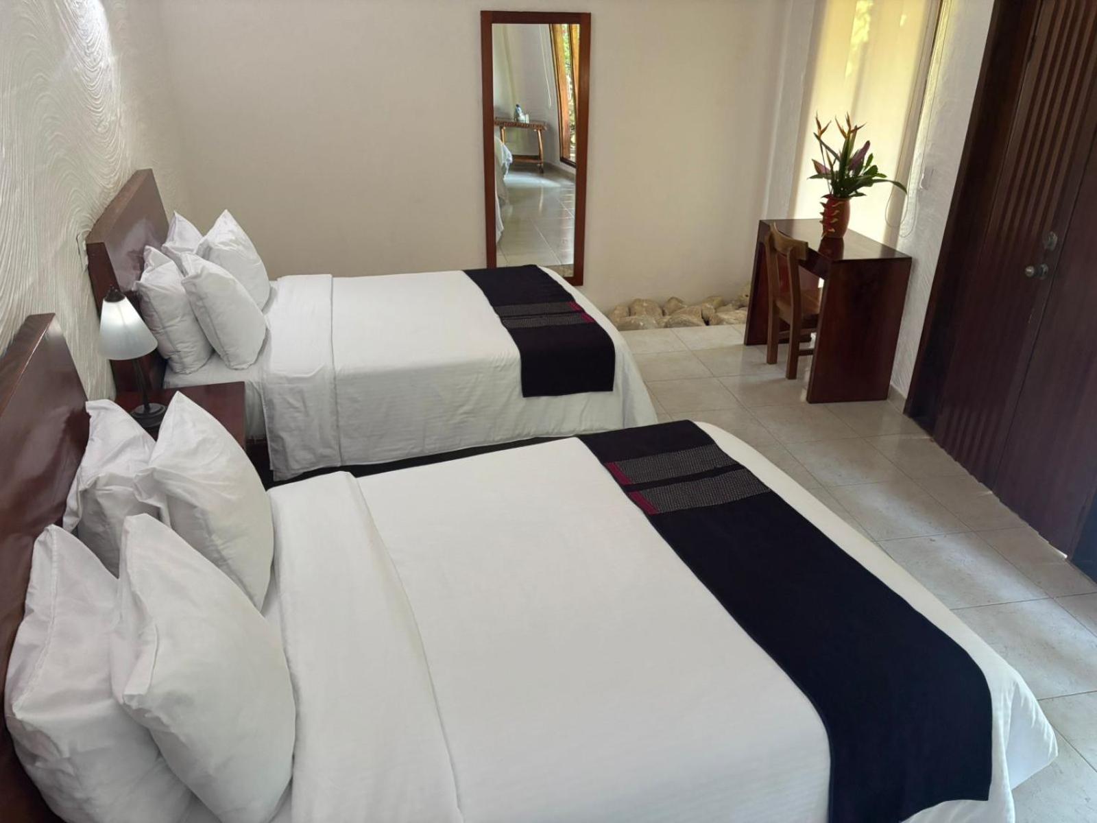 Hotel La Aldea Del Halach Huinic Palenque Ngoại thất bức ảnh
